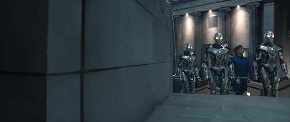 دکتر استرنج در چندجهانی جنون