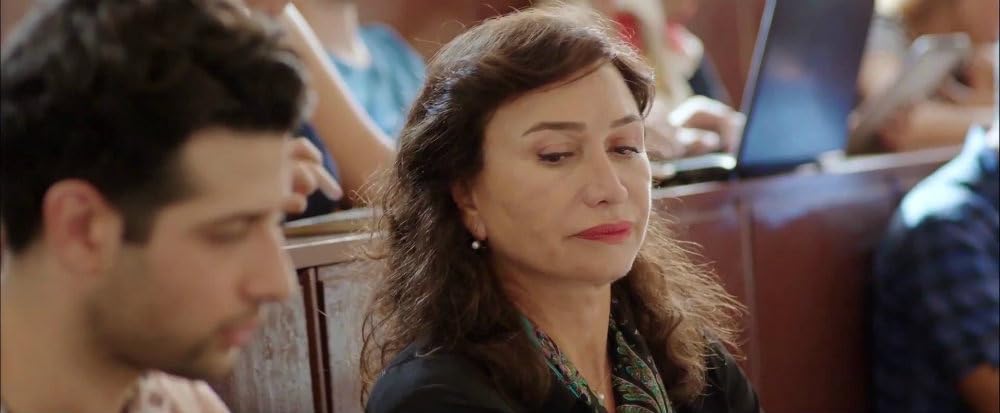 زندگی نادیده خانم