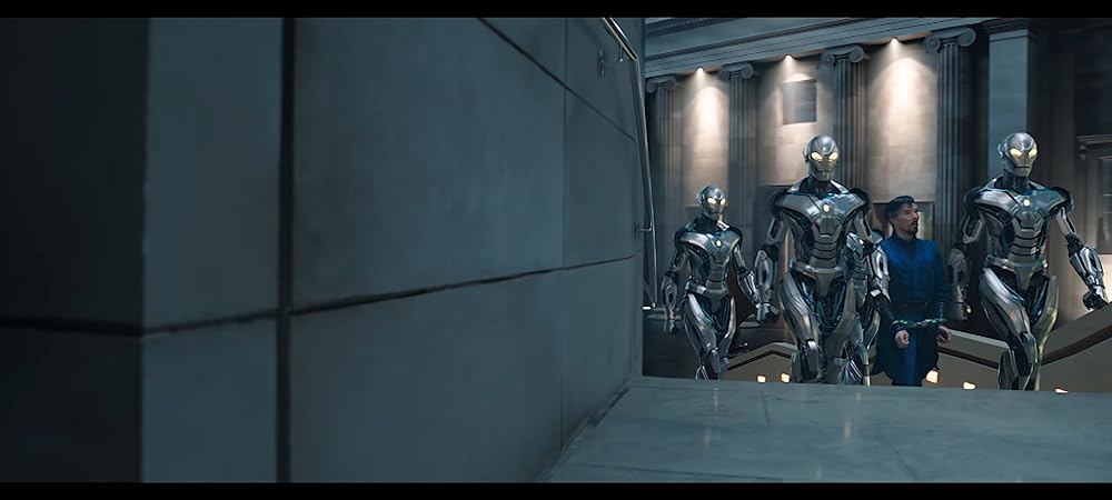 دکتر استرنج در چندجهانی جنون