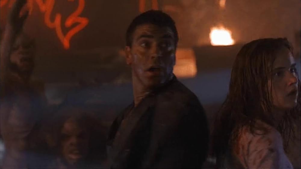 از گرگ‌ و میش تا سحر