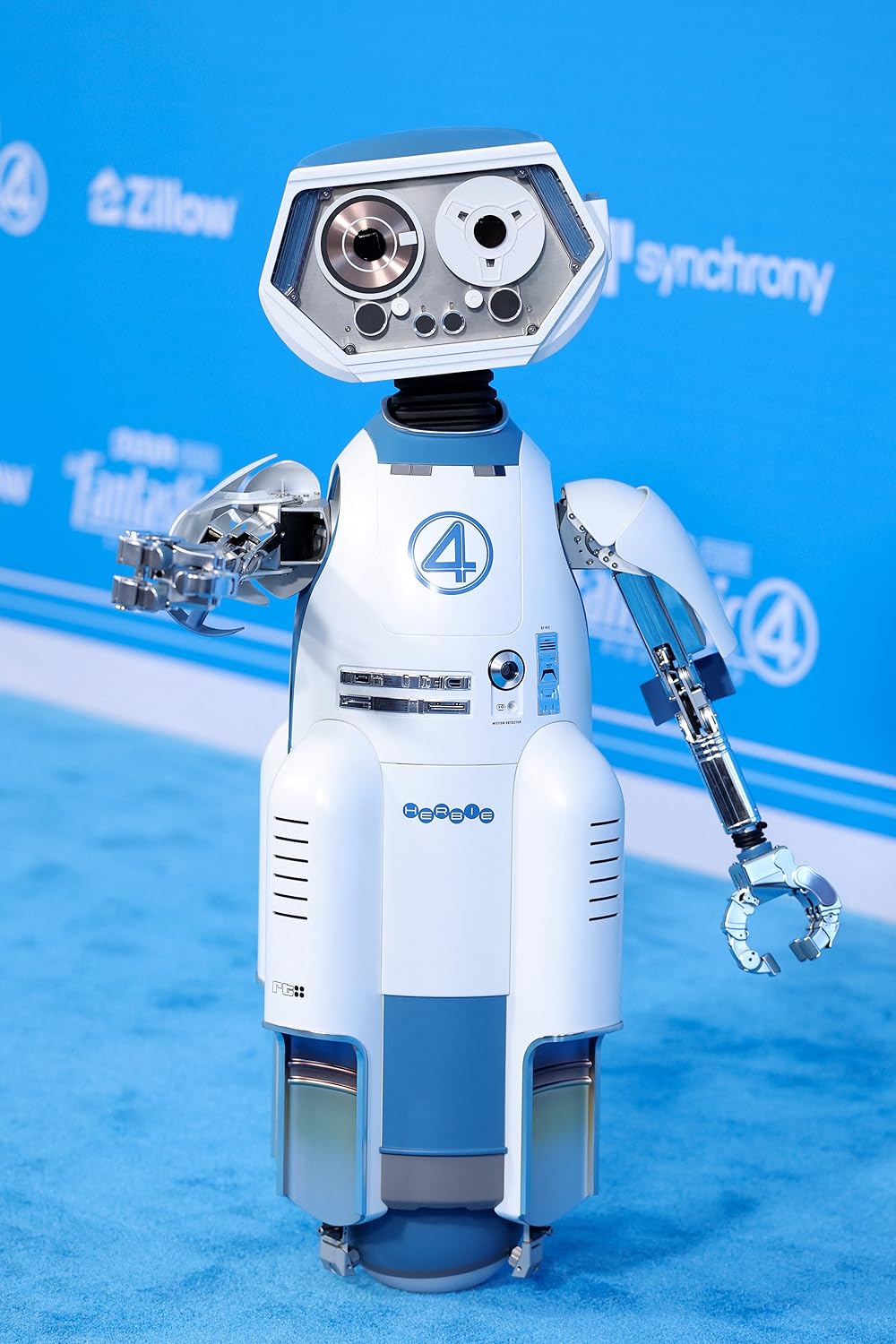 چهار شگفت‌انگیز: گام‌های نخست