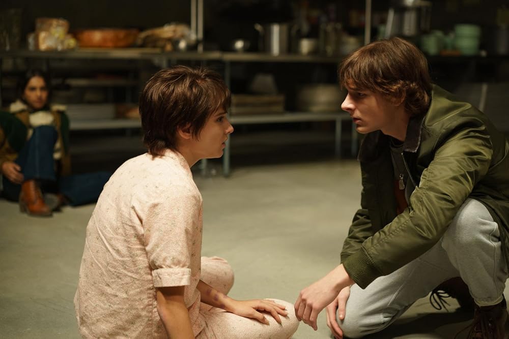 تلفن سیاه ۲