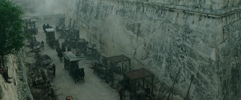 گلادیاتور ۲