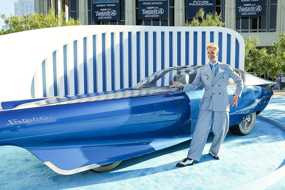 چهار شگفت‌انگیز: گام‌های نخست