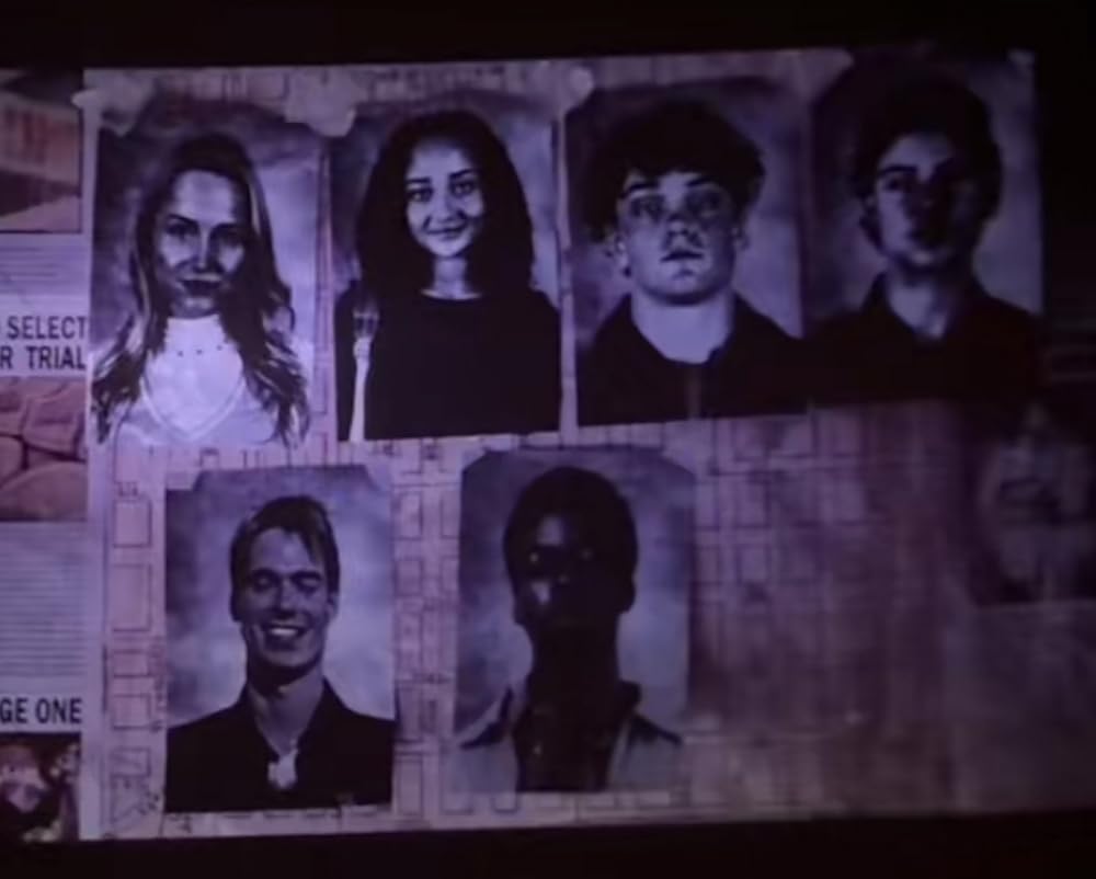 دلقک در مزرعه ذرت