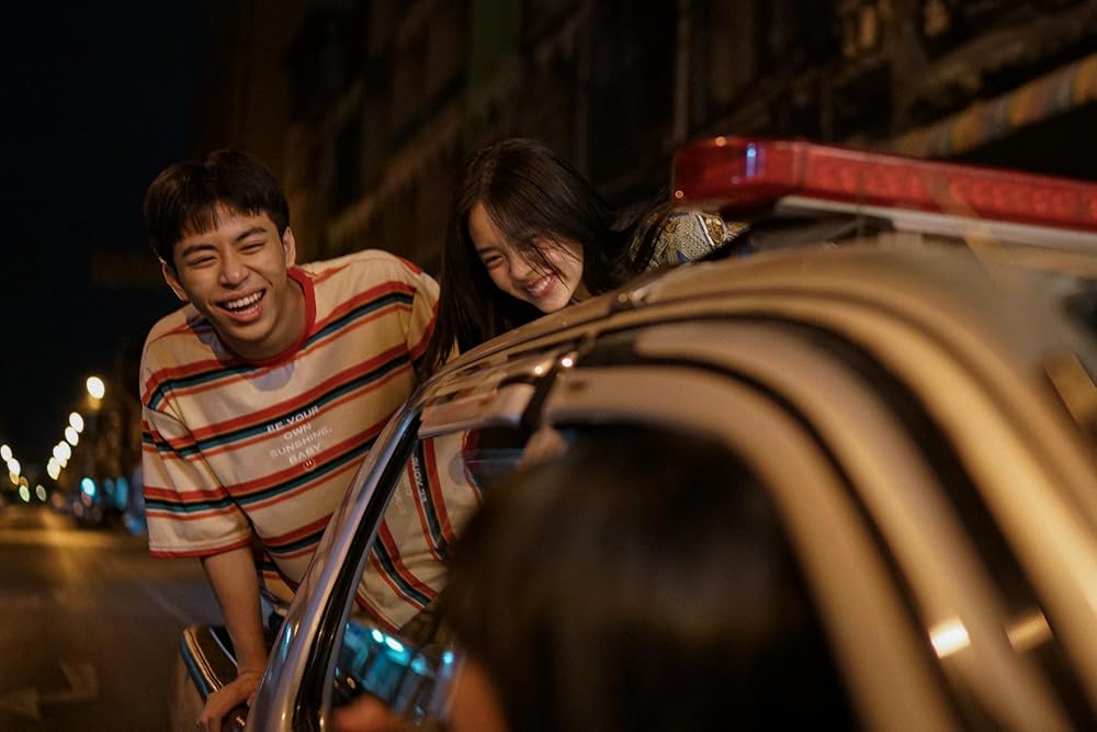 دخترهای آپارتمانی