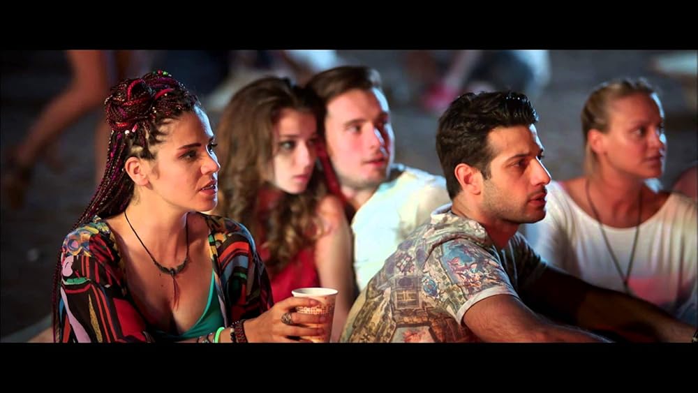 زندگی نادیده خانم