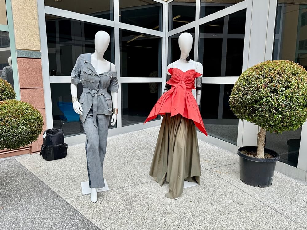 جمعه عجیب تر