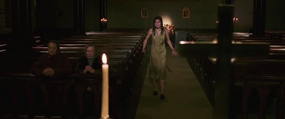 جن‌ گیری امیلی رز