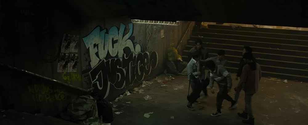 محاصره در دبیرستان تورن