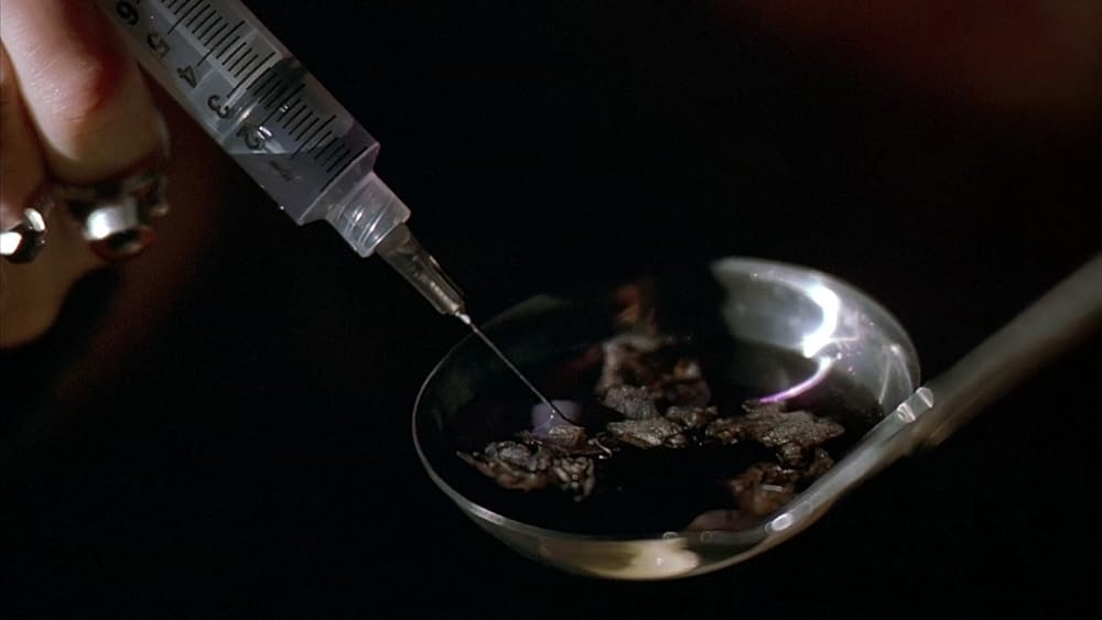 گاز گرفتن جینجر