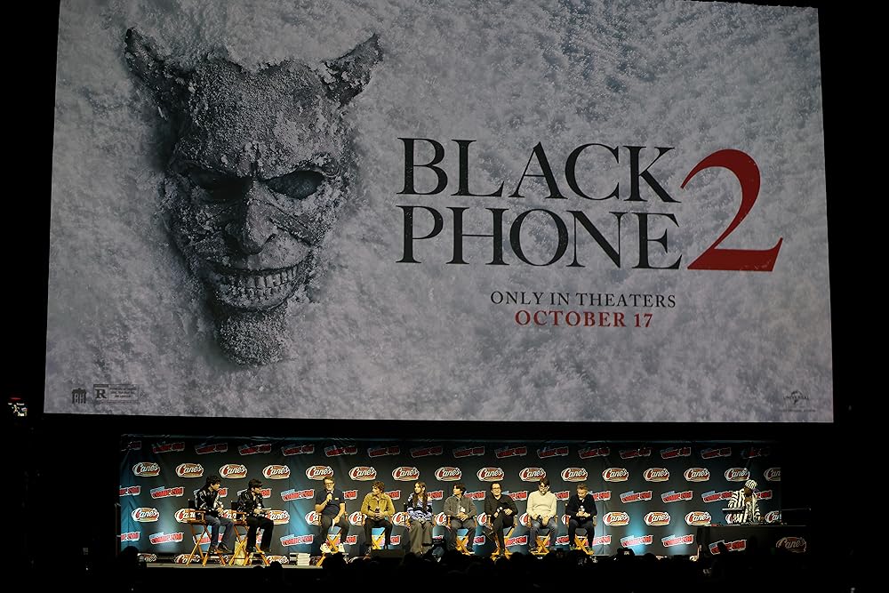 تلفن سیاه ۲