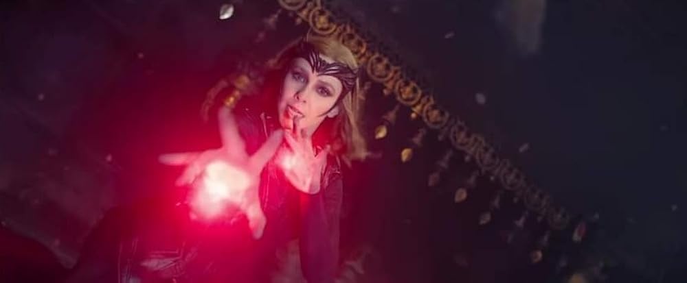 دکتر استرنج در چندجهانی جنون