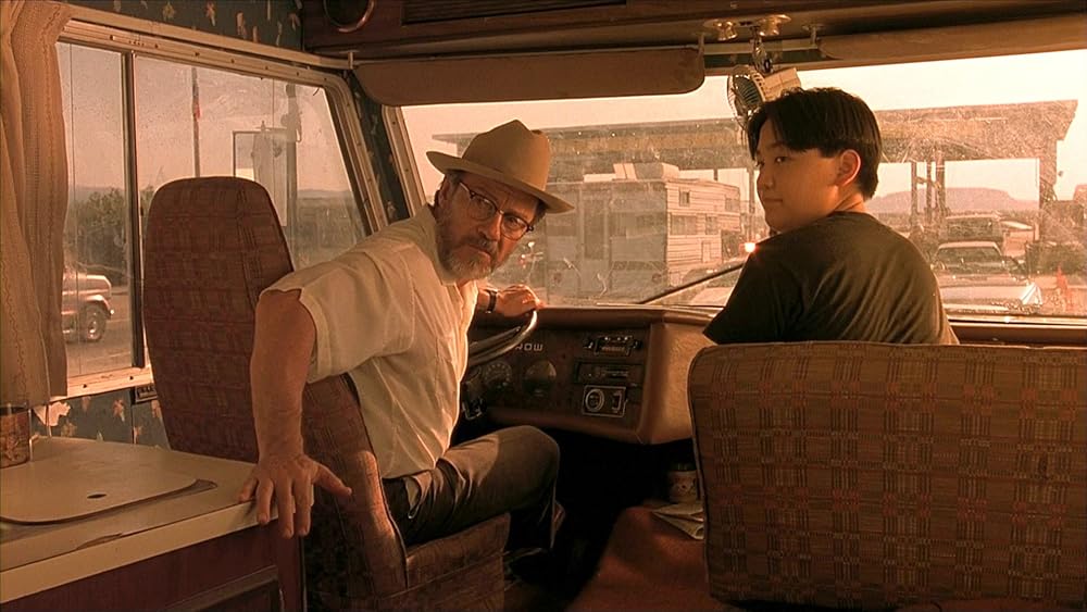 از گرگ‌ و میش تا سحر