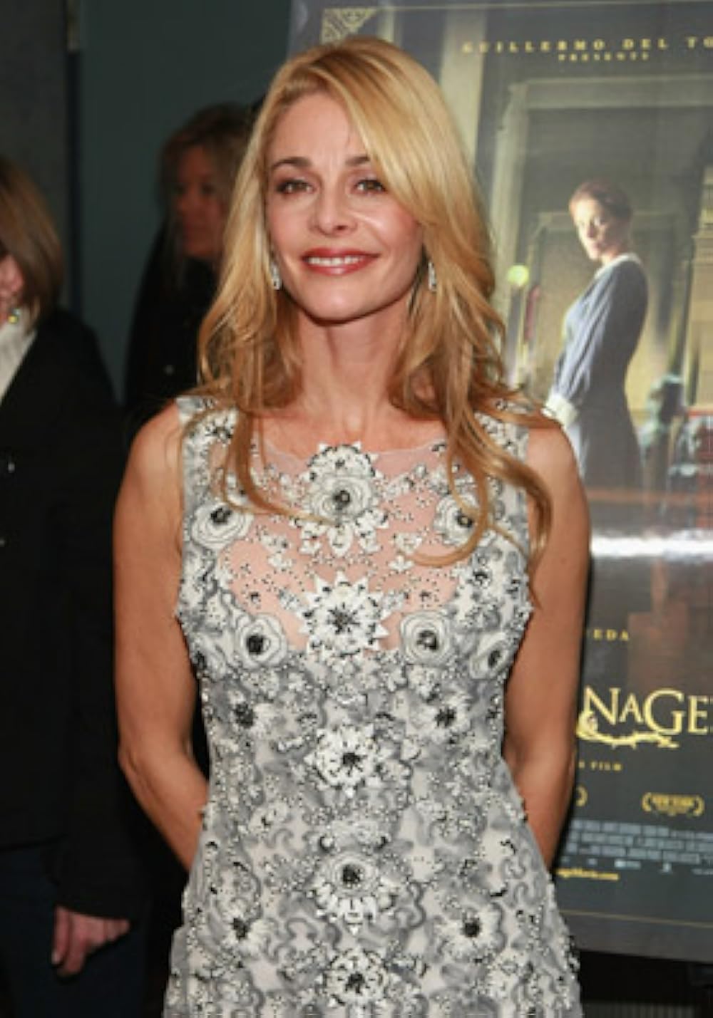 یتیم‌ خانه