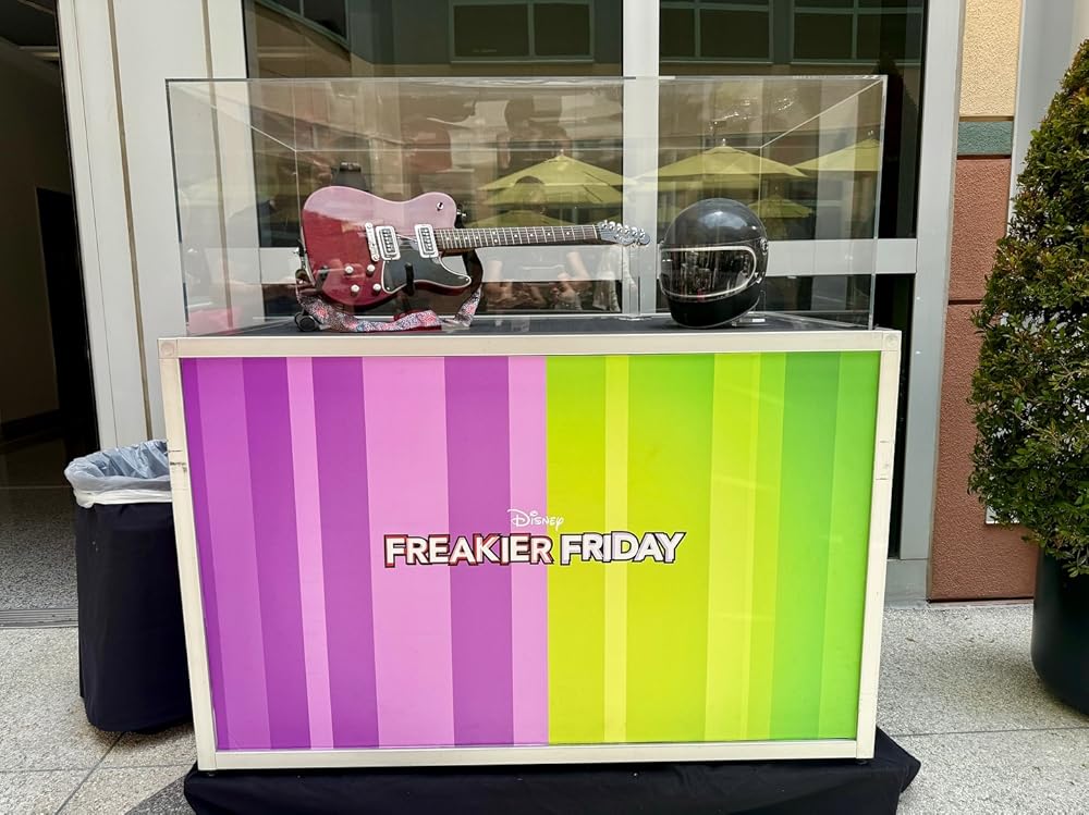 جمعه عجیب تر