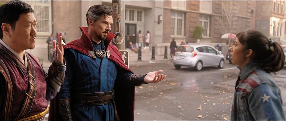 دکتر استرنج در چندجهانی جنون