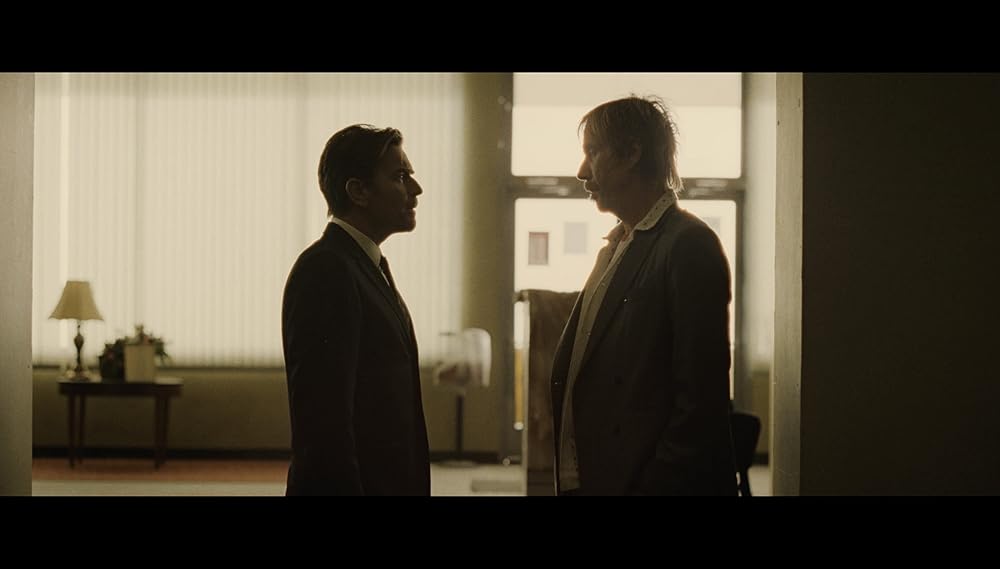 مادر، کاناپه