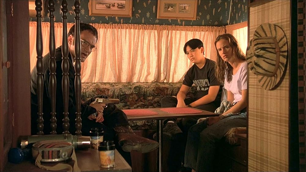 از گرگ‌ و میش تا سحر