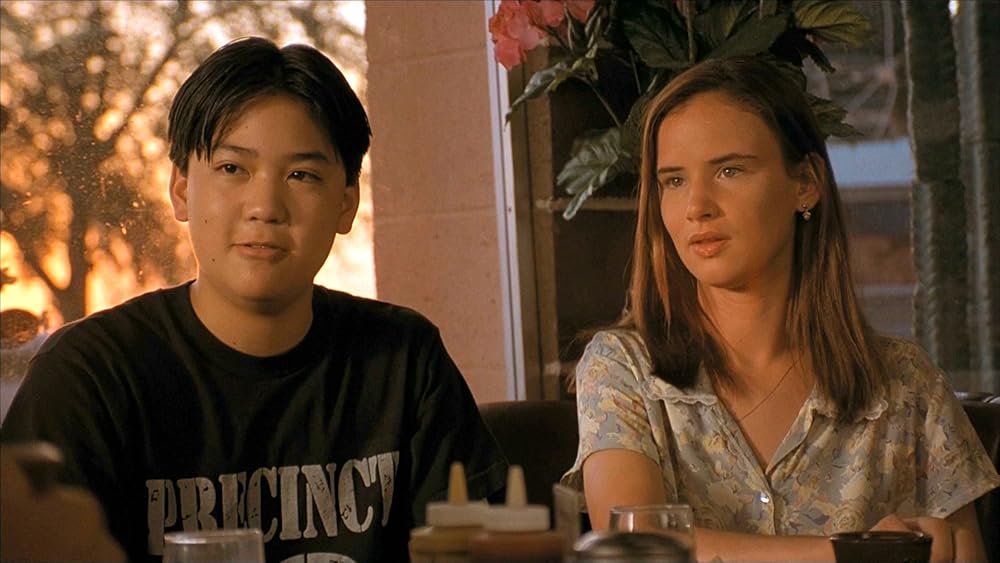 از گرگ‌ و میش تا سحر