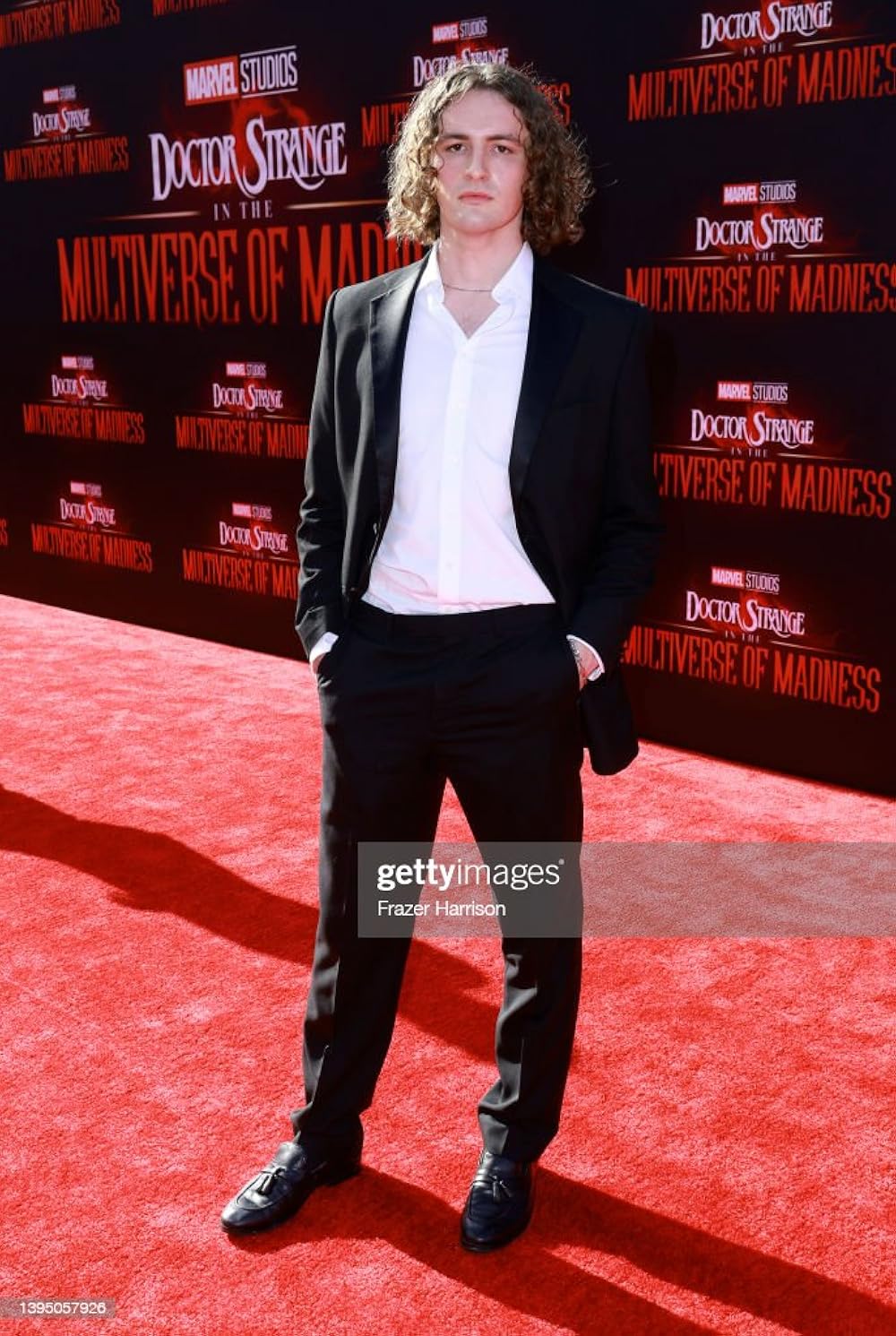 دکتر استرنج در چندجهانی جنون