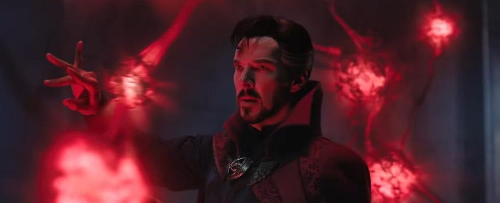 دکتر استرنج در چندجهانی جنون