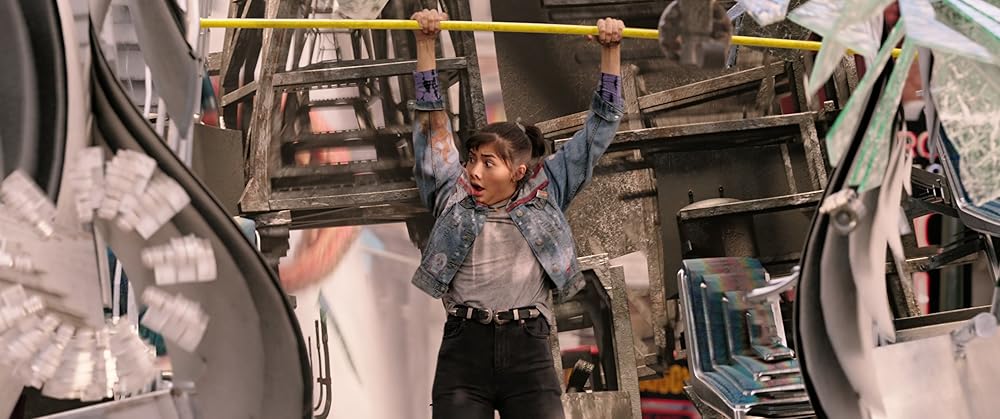 دکتر استرنج در چندجهانی جنون