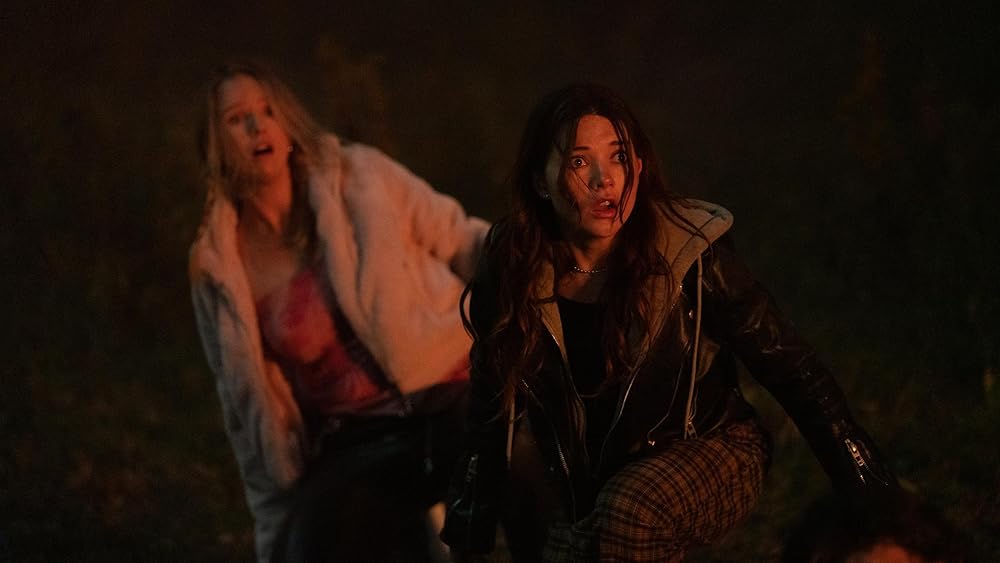 دلقک در مزرعه ذرت