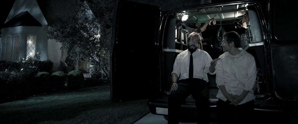 توطئه‌ آمیز