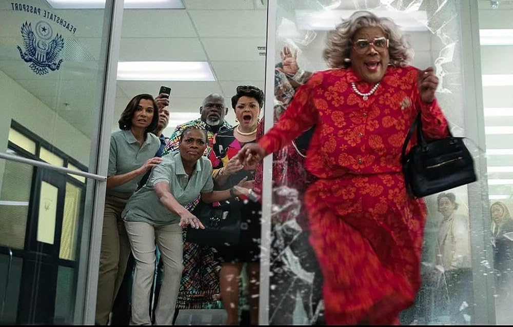 مِیدیا راهی عروسی می‌شود