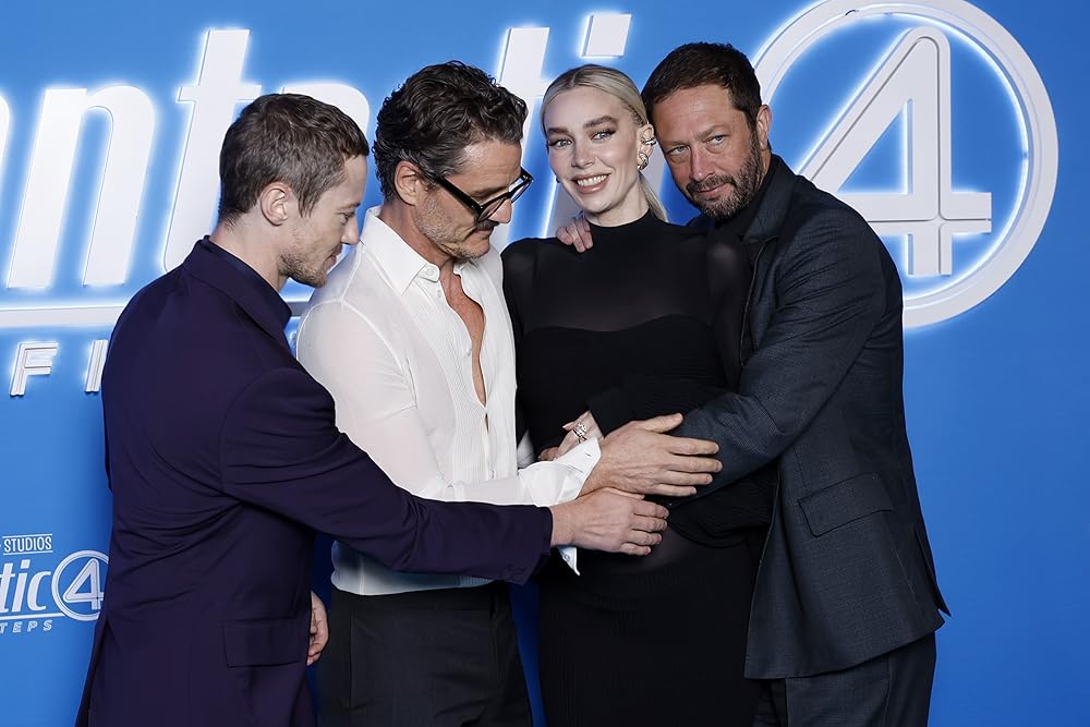 چهار شگفت‌انگیز: گام‌های نخست