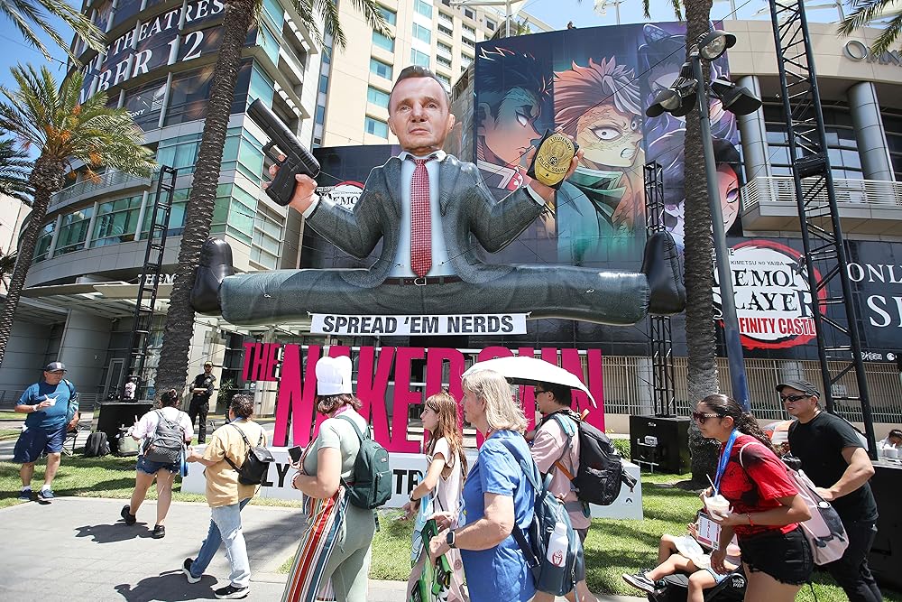 اسلحه برهنه