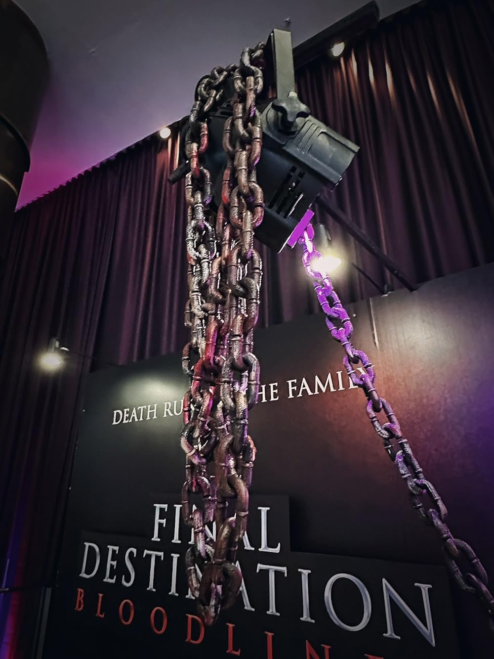 مقصد نهایی: خطوط خونی