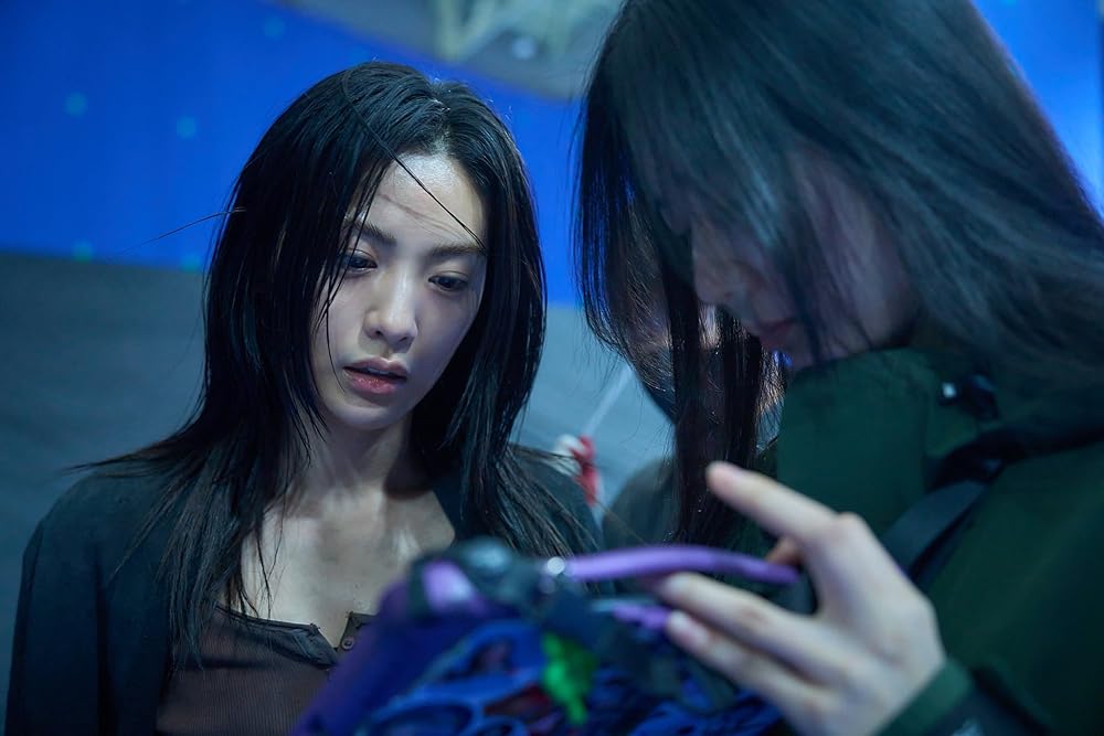 خواننده دانای کل: پیشگویی