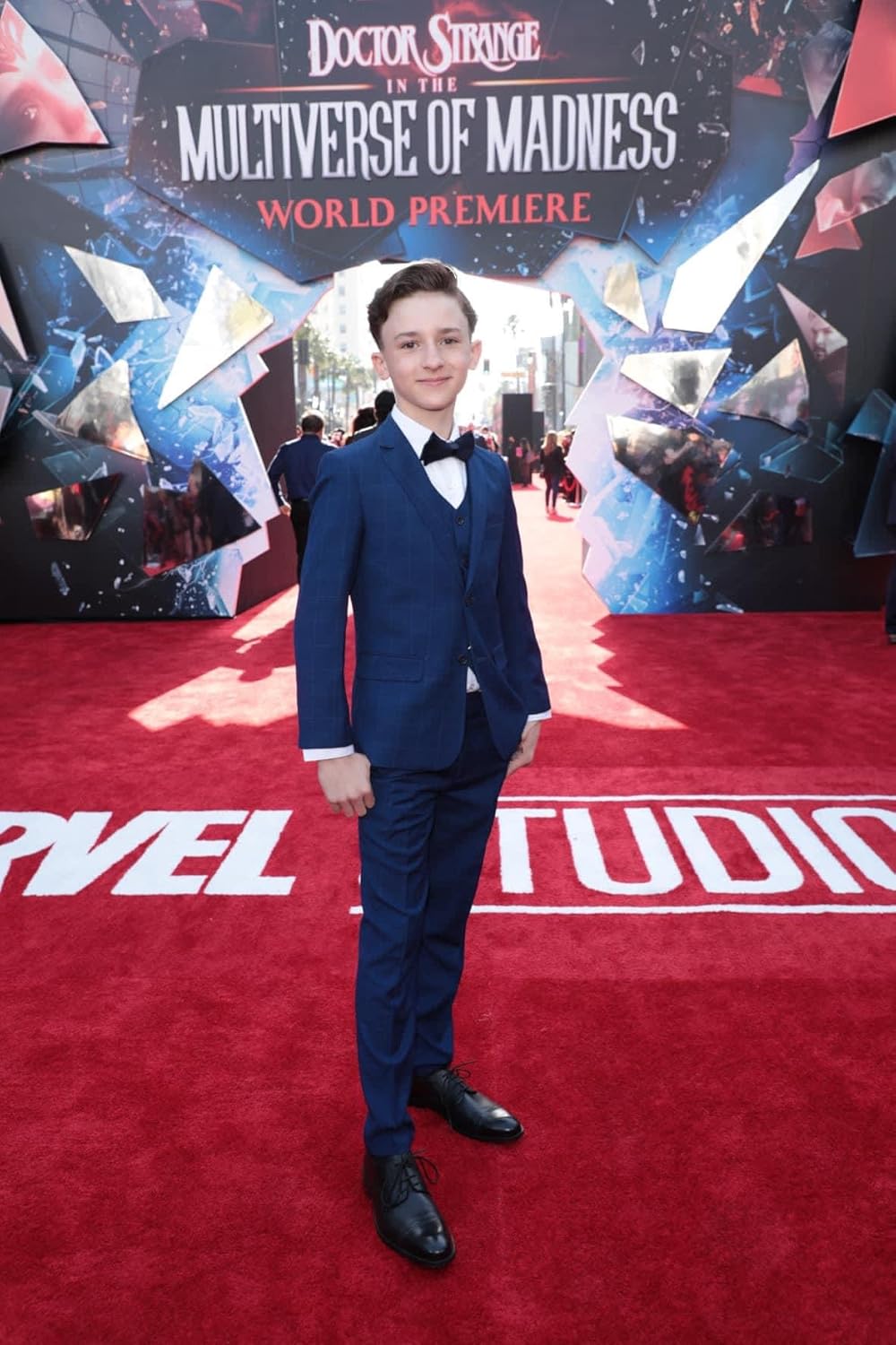 دکتر استرنج در چندجهانی جنون