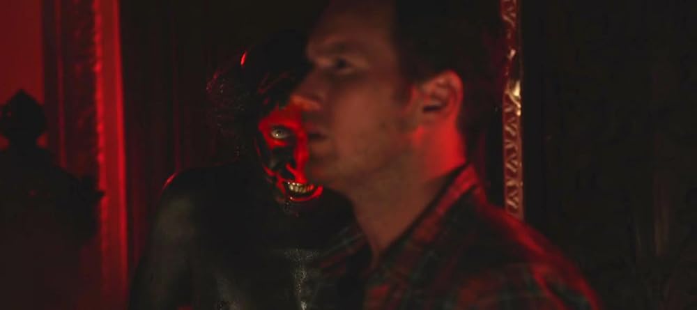 توطئه‌ آمیز