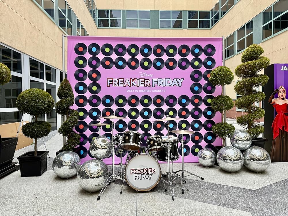 جمعه عجیب تر