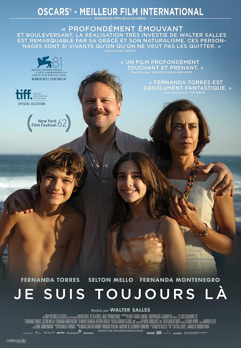 هنوز اینجا هستم