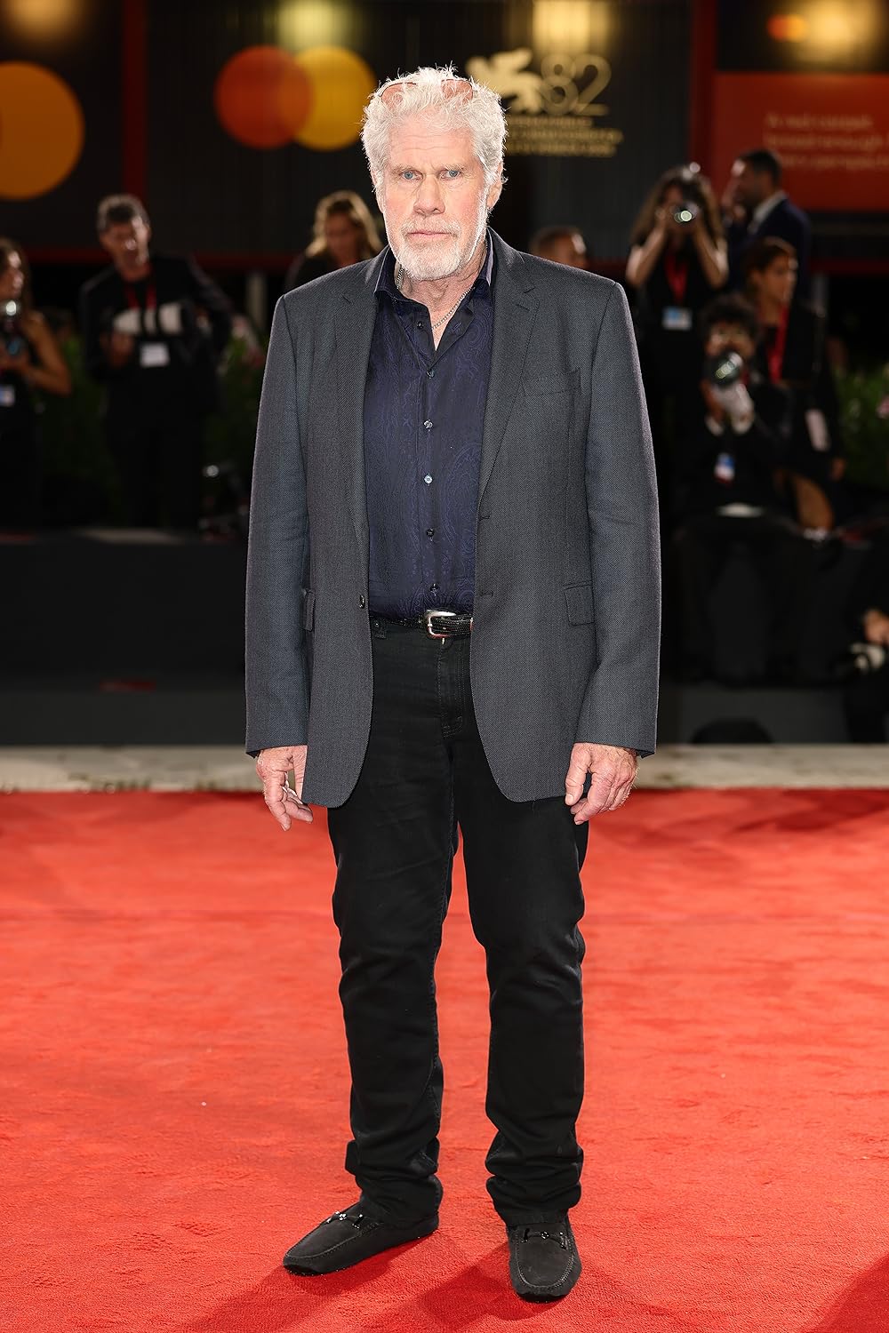 چاره‌ای نیست