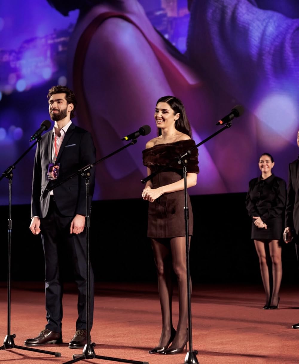 دو جهان یک آرزو