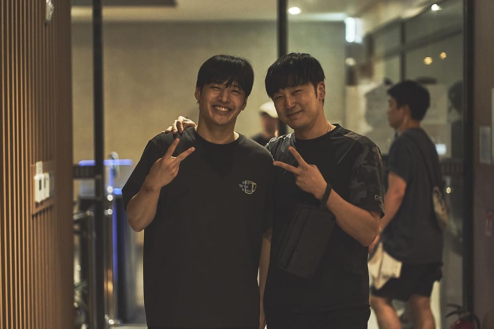 دیوار به دیوار