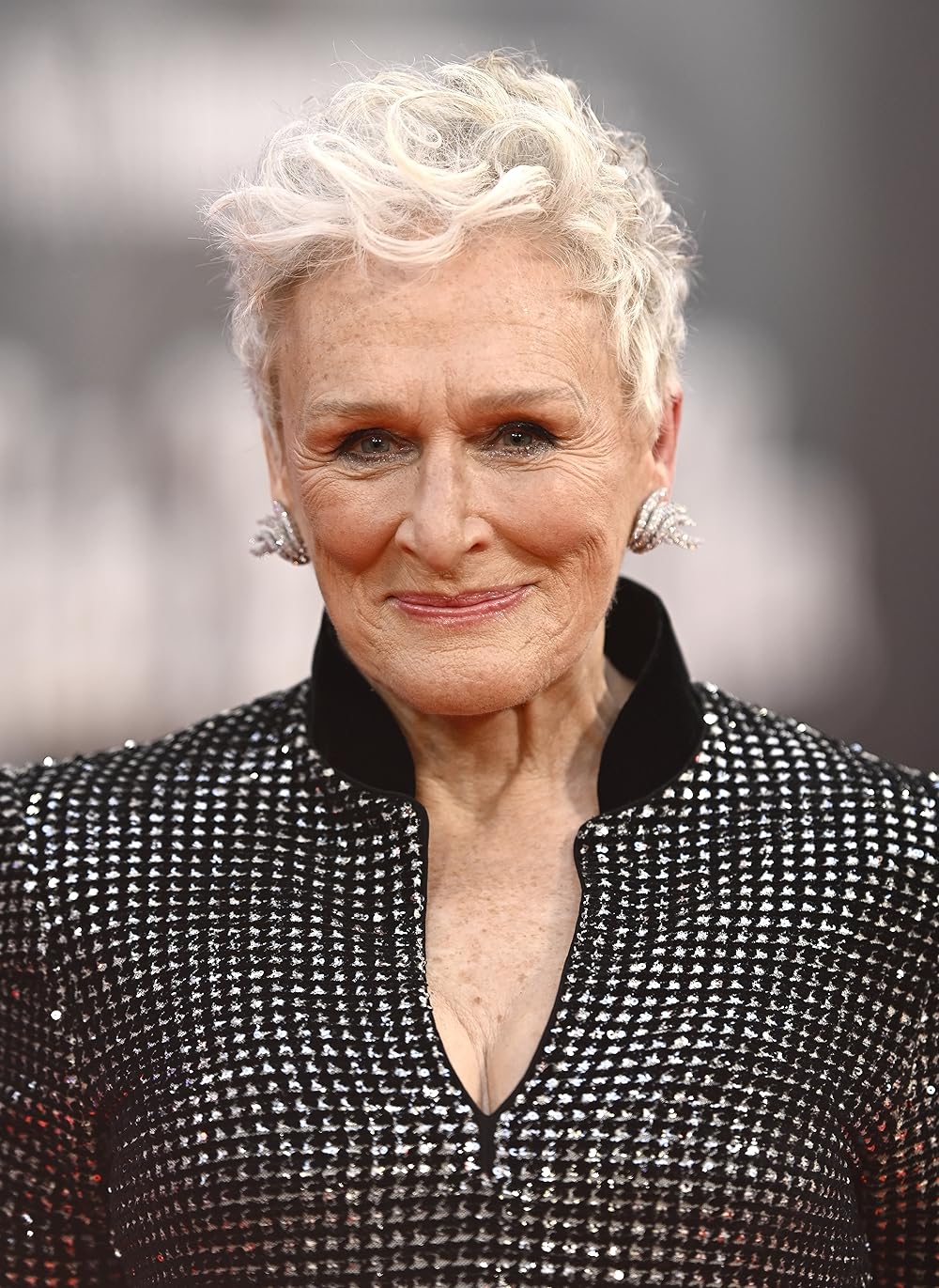 بیدار شو مرده! – یه معمای جدید از دنیای نایوز آوت