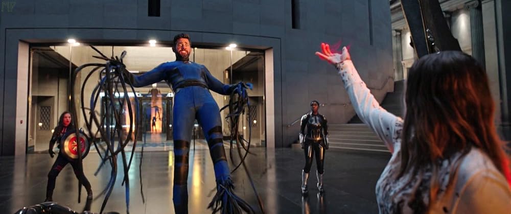 دکتر استرنج در چندجهانی جنون