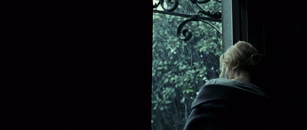 یتیم‌ خانه