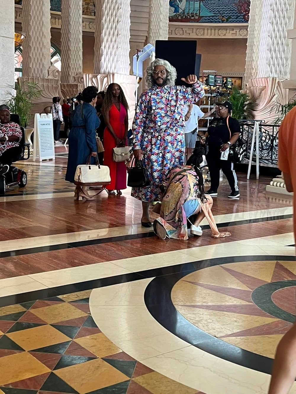 مِیدیا راهی عروسی می‌شود