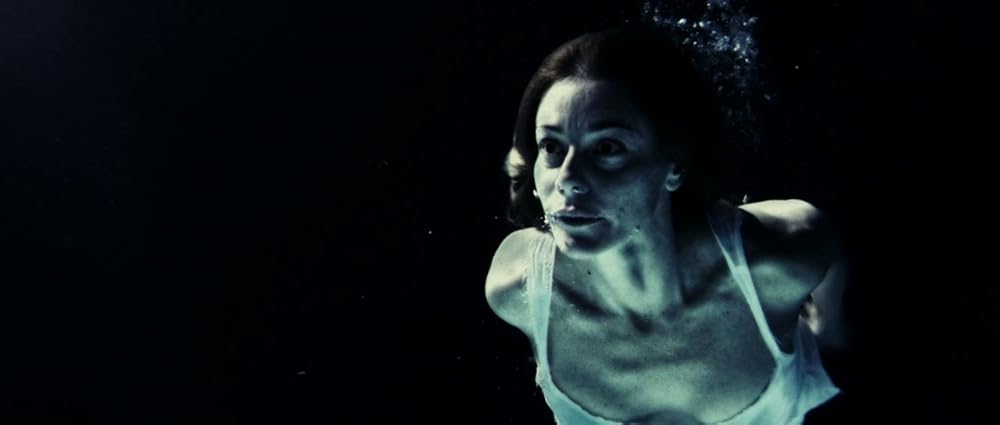 یتیم‌ خانه