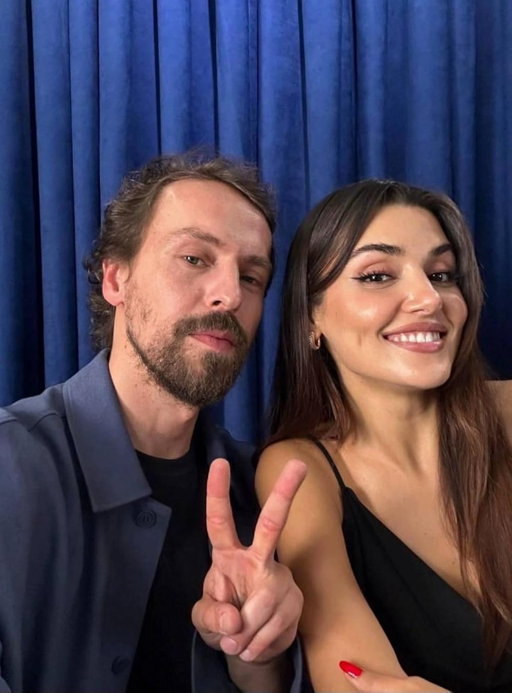 دو جهان یک آرزو