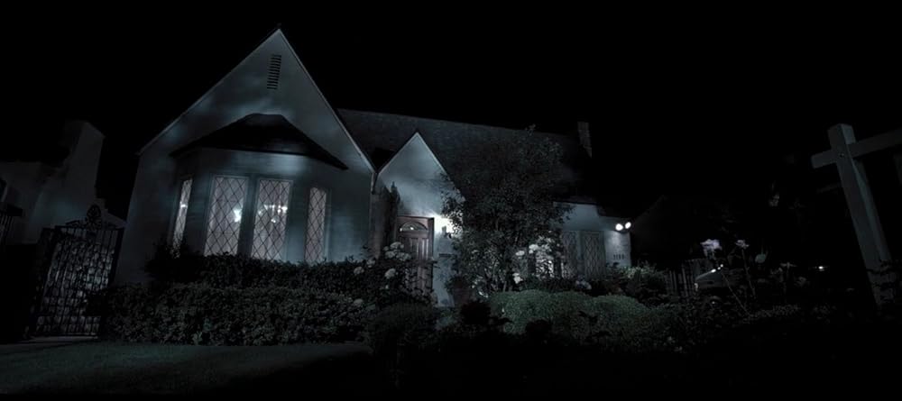 توطئه‌ آمیز