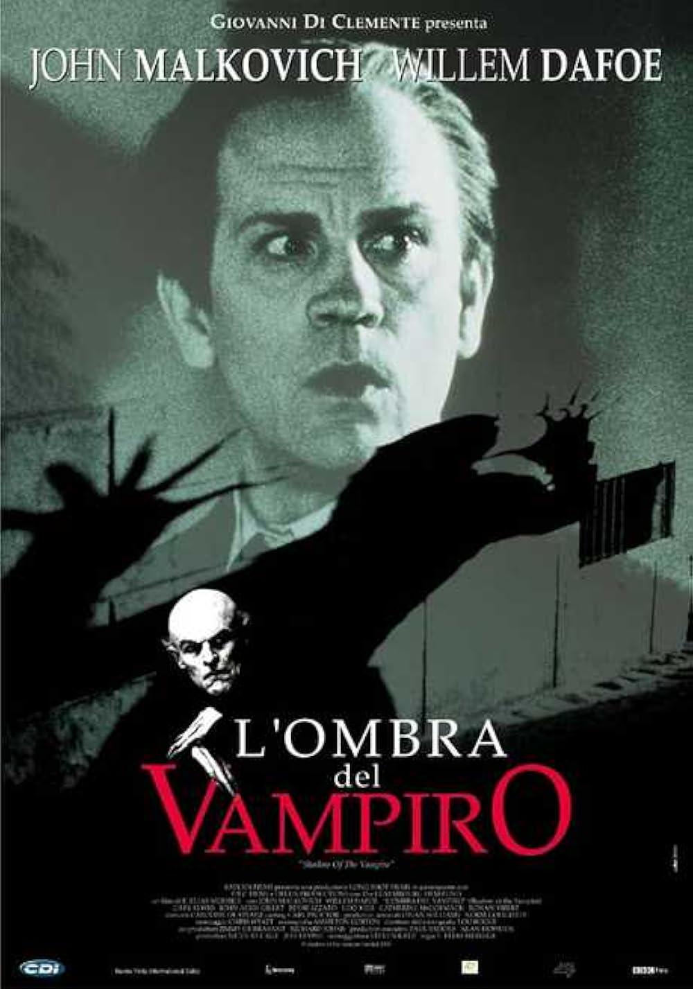 سایهٔ خون‌آشام