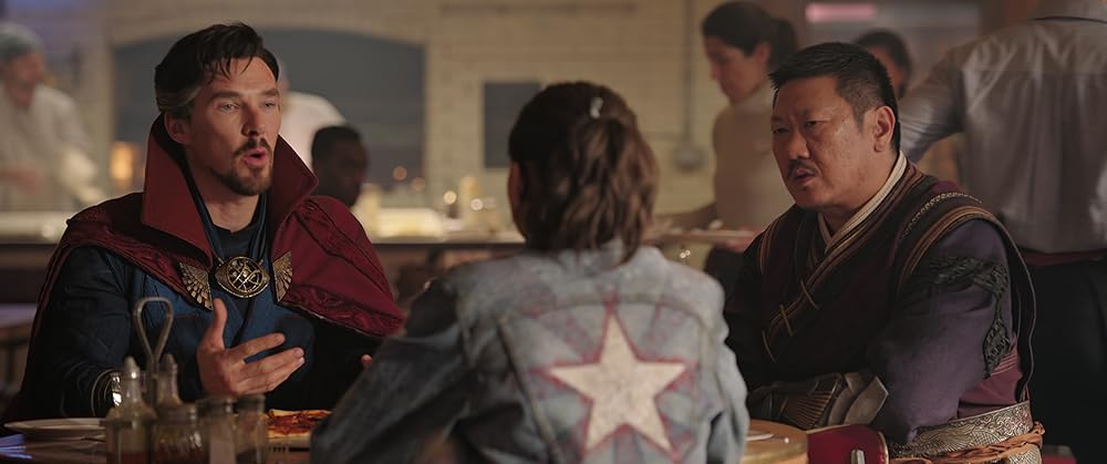 دکتر استرنج در چندجهانی جنون